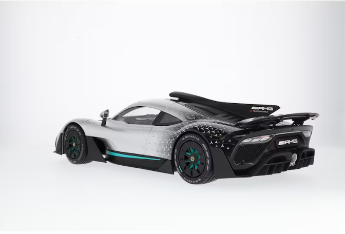 Mercedes AMG One C298 Silberfarben 1:12