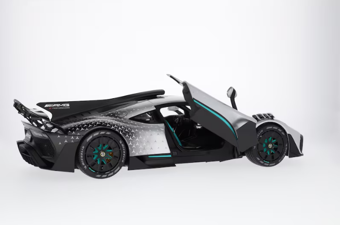 Mercedes AMG One C298 Silberfarben 1:12