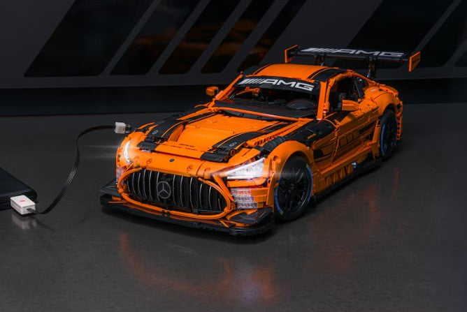 Mercedes-AMG GT3 1:8 by CaDA